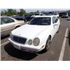 Image 1 : 2000 Mercedes-Benz CLK320