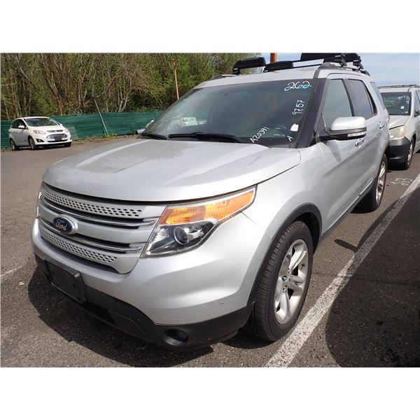 2015 Ford Explorer