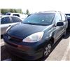 Image 1 : 2004 Toyota Sienna