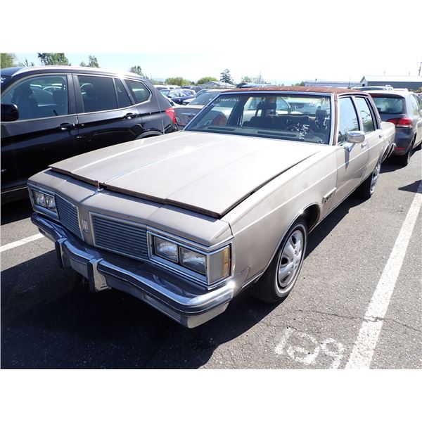 1983 Oldsmobile Delta Eighty-Eight Royale