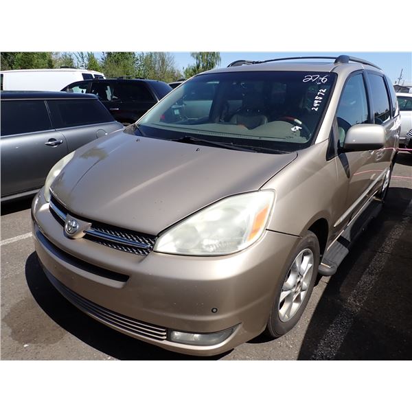 2005 Toyota Sienna
