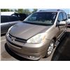 Image 1 : 2005 Toyota Sienna