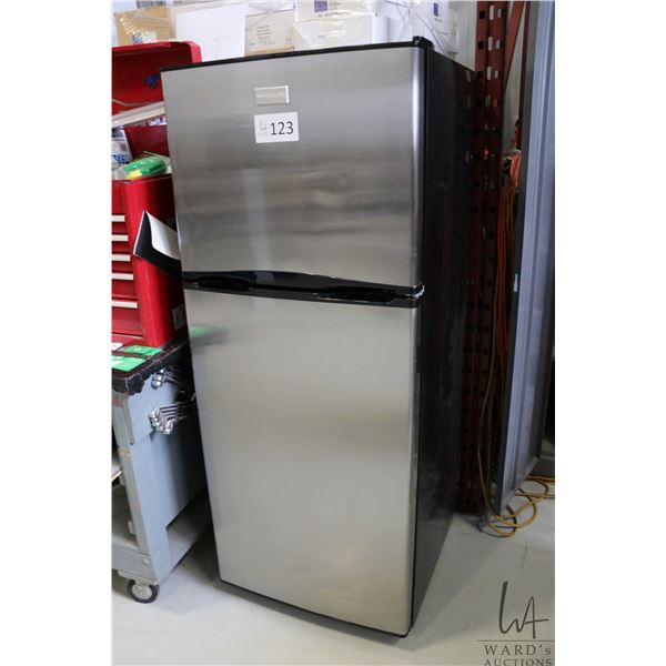 Small Frigidaire fridge/freezer, 60"h x 24"w x 25"d.