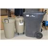 Image 1 : 3 shop garbage bins including two barrel/drum bins and one large wheeled bin
