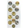 Image 1 : A SMALL CARD OF DIVISION ONE ENGLISH LIVERY BUTTONS
