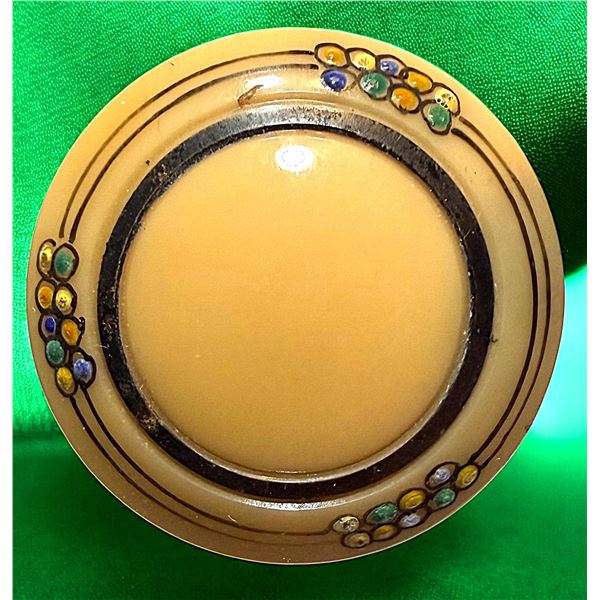 A DIVISION ONE VICTORIAN PERIOD GLASS BUTTON