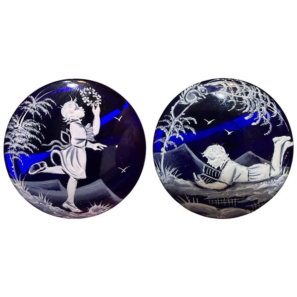 A SMALL CARD OF MARY GREGORY STYLE GLASS BUTTONS