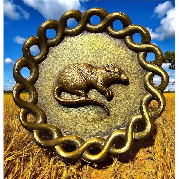 A DIVISION THREE STUDIO ARTIST BUTTON