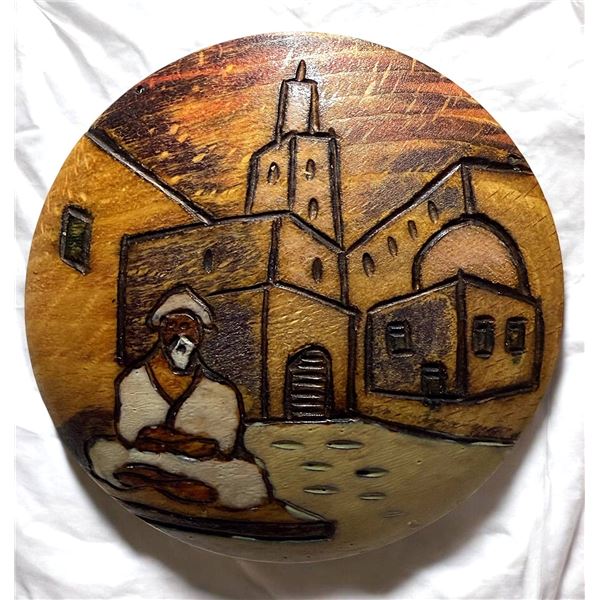 1 DIVISION ONE CARVED WOOD PICTORIAL BUTTON