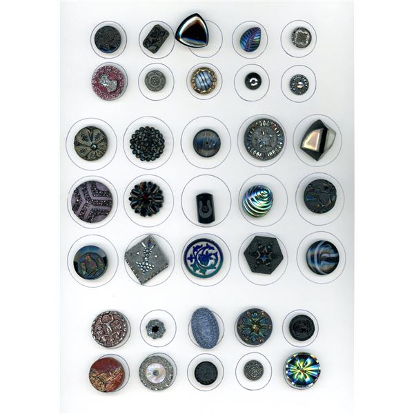 A CARD OF DIVISION 1 & 3  ASSORTED BLACK GLASS BUTTONS