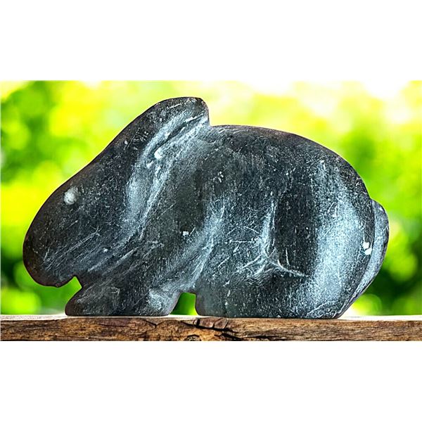 A DIVISION THREE REALISTIC ANIMAL BUTTON