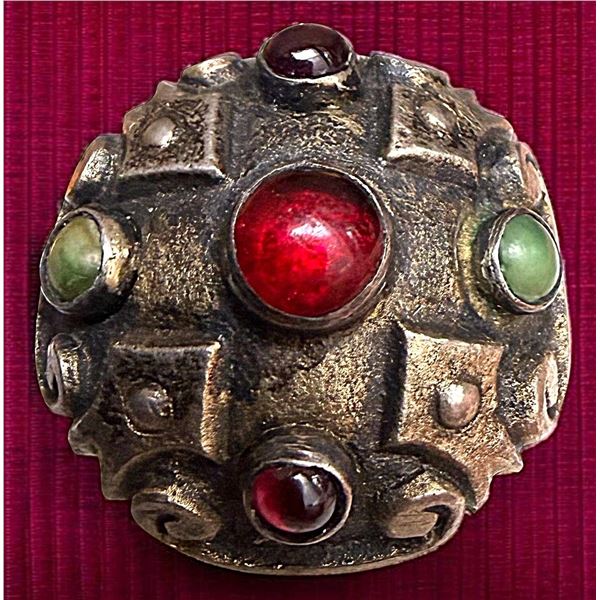 A DIVISION ONE JEWELED BUTTON FROM HUNGARY