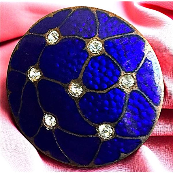 A DIVISION ONE "GLITZY" ENAMEL BUTTON