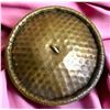 Image 3 : A DIVISION ONE BRASS PICTORIAL BUTTON