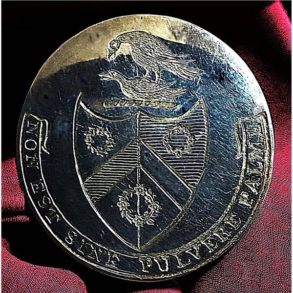 A DIVISION ONE SILVER CREST BUTTON