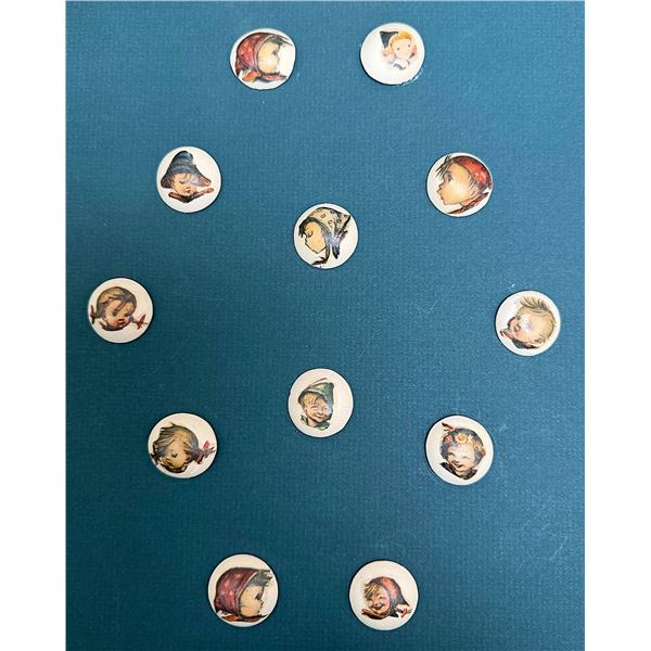 A SET OF DIVISION 3 TRANSFER & COLORED CHILDREN BUTTONS
