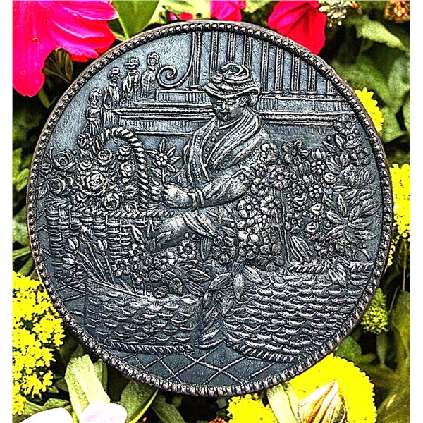 A DIVISION THREE DETAILED PICTURE BUTTON