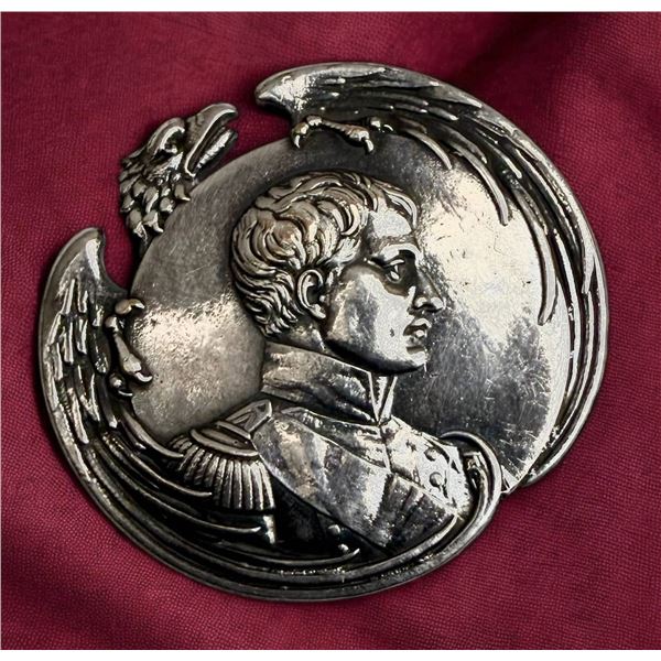 A DIVISION ONE SILVERED BRASS PICTORIAL BUTTON