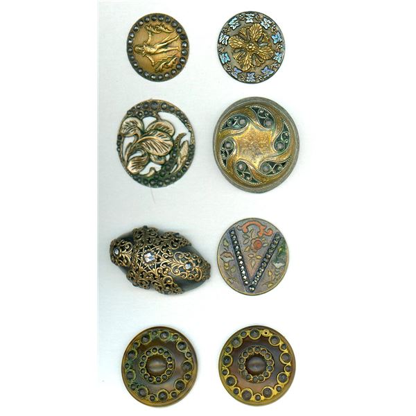 A SMALL CARD OF DIVISION ONE METAL BUTTONS