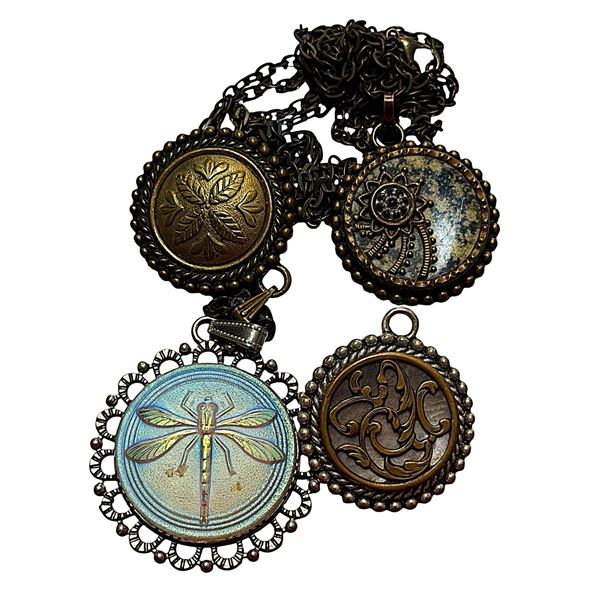 A SELECTION OF BUTTON JEWLRY