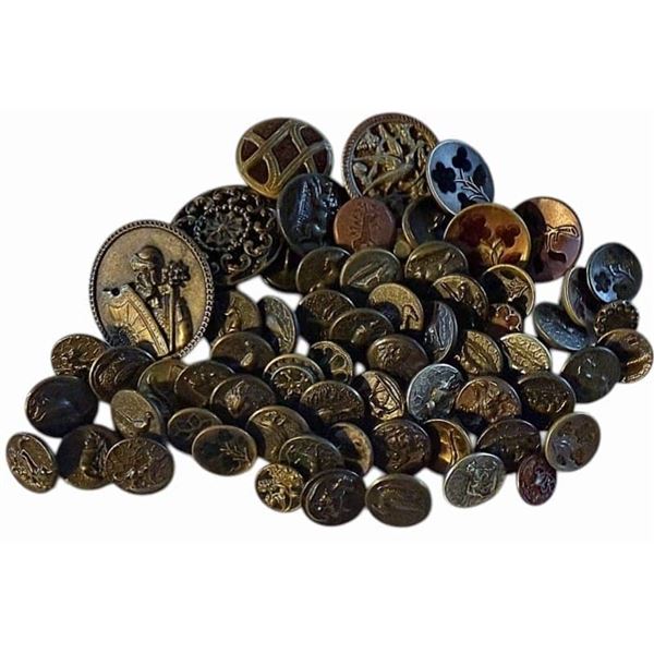 A BAG LOT OF DIVISION ONE METAL PICTURE BUTTONS