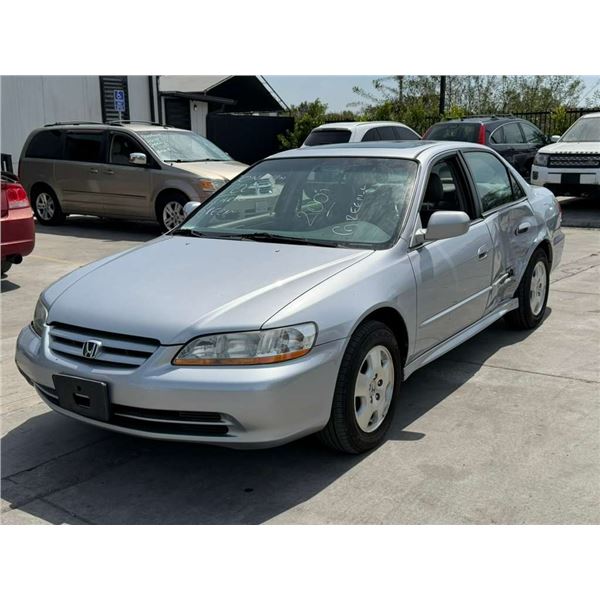 HOND ACCORD 2001 SALV T/DONATION