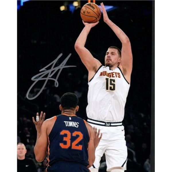 Denver Nuggets Nikola JokiÄ‡ facsimile signed photo