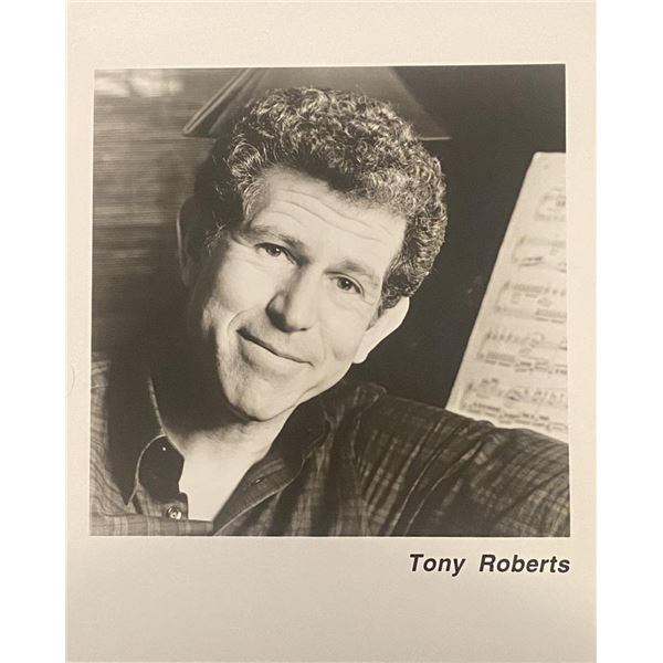 Tony Roberts photo