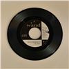 Image 1 : The Groove Love It's Getting Better 45 Album
