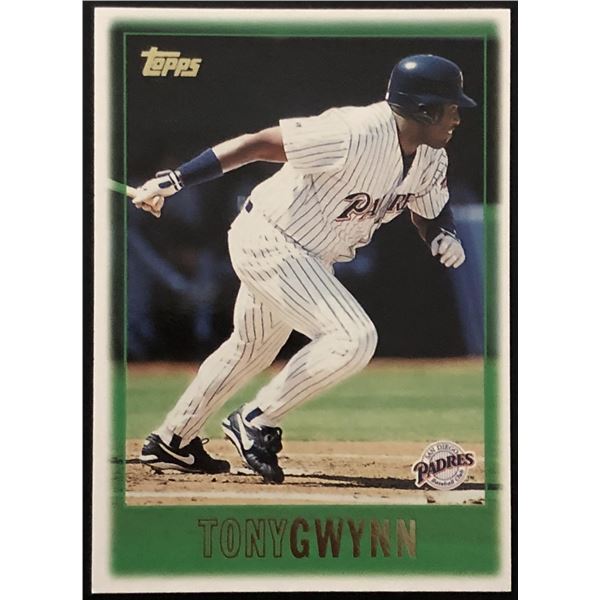 1997 TOPPS TONY GWYNN (HOF)