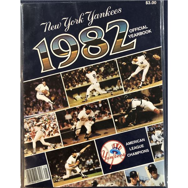 1982 NEW YORK YANKEES YEARBOOK