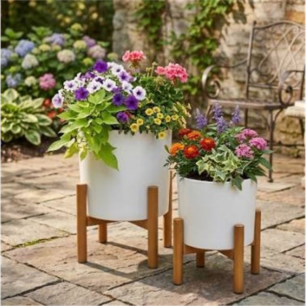 Midway Ceramic Planter 2-Pack With Stand