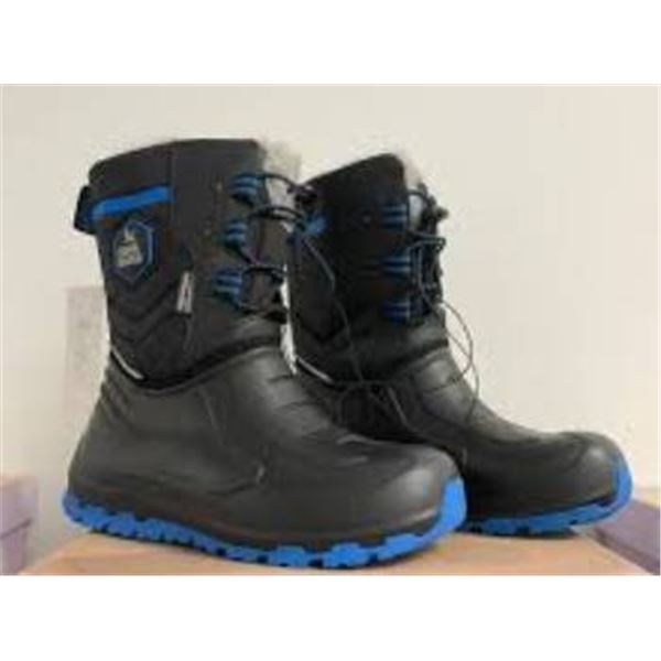 Eddie Bauer Outdoor Boot, Size 3, Waterproof Design