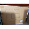 Image 2 : LED Mirror With Touch Controls and Illumination Features