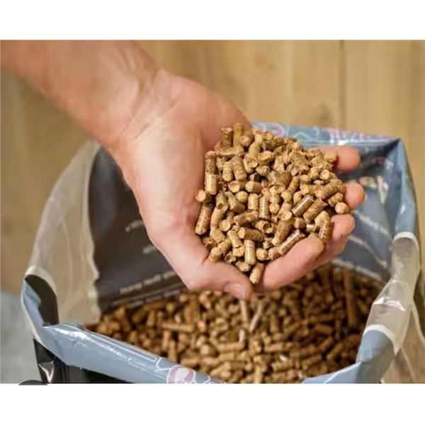Louisiana Grills Premium Blends 100 Percent Natural BBQ Hardwood Pellets