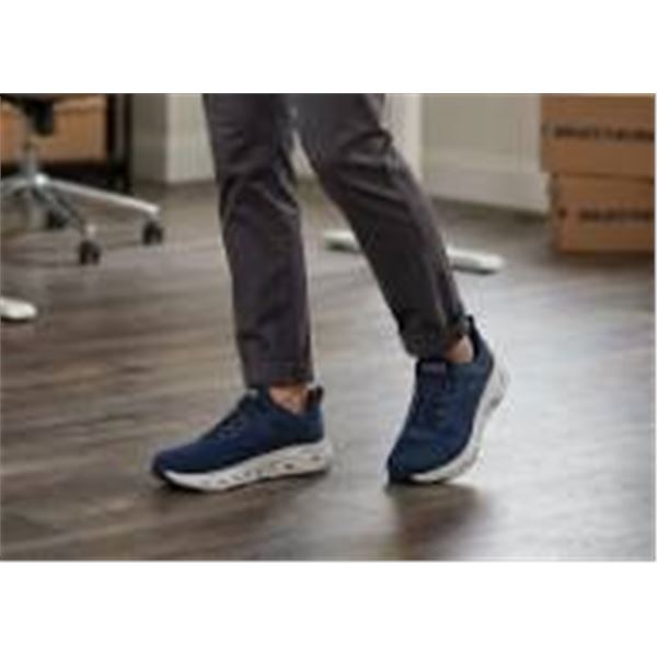 Skechers Swift Fit Men's Size 13 Athletic Shoes