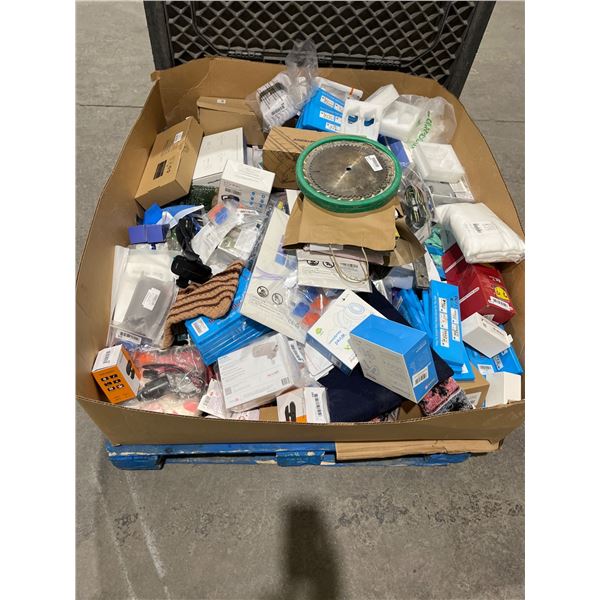 Pallet Box of Assorted Electronics and Miscellaneous houshold itemsÂ