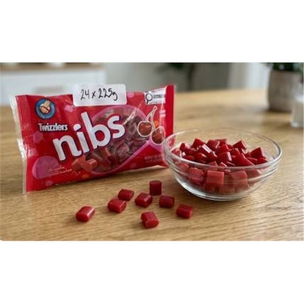 Twizzlers Nibs Cherry Flavor 225 g Packets, Lot of 24