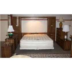 Complete Queen Size Bedroom Set