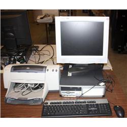 HP Compaq d530 Desktop Computer with Dell Monitor