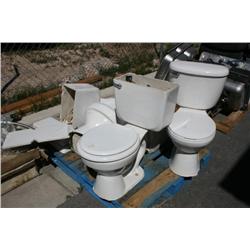 LOT OF MISC TOILETS