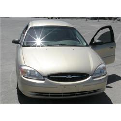 2000 Ford Taurus LX