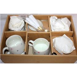 Elegant Pottery Tea Set