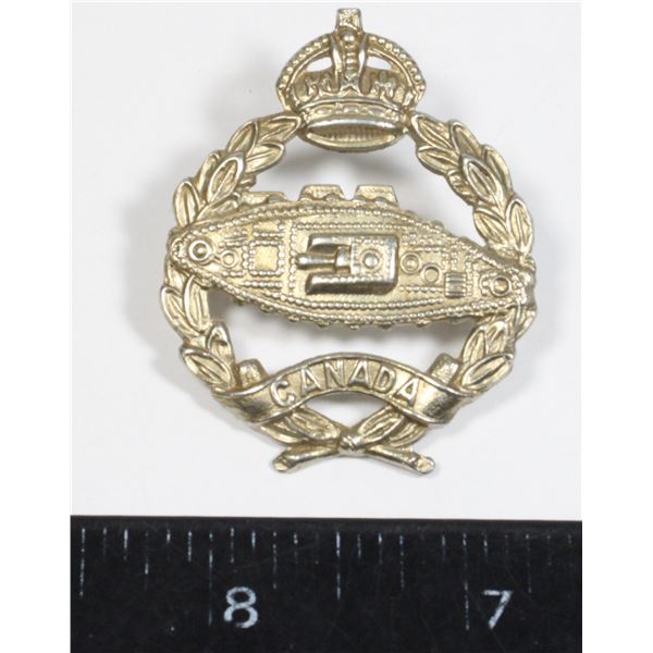 #153 WW2 Canadian Armoured Corps Tank Cap Badge