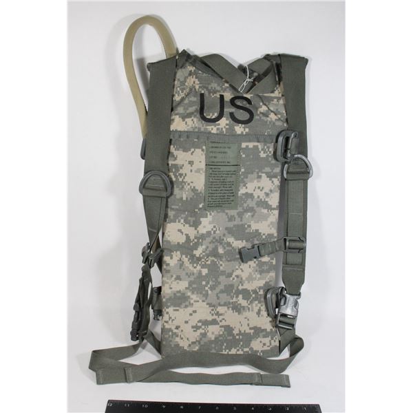 #252 U.S. Army Hydration System Carrier