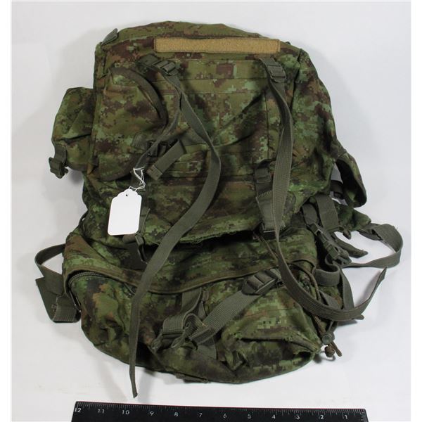#253 Large Military Camo Camouflage Backpack