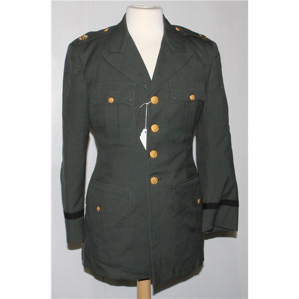 #259 Green United States Army Dress Uniform