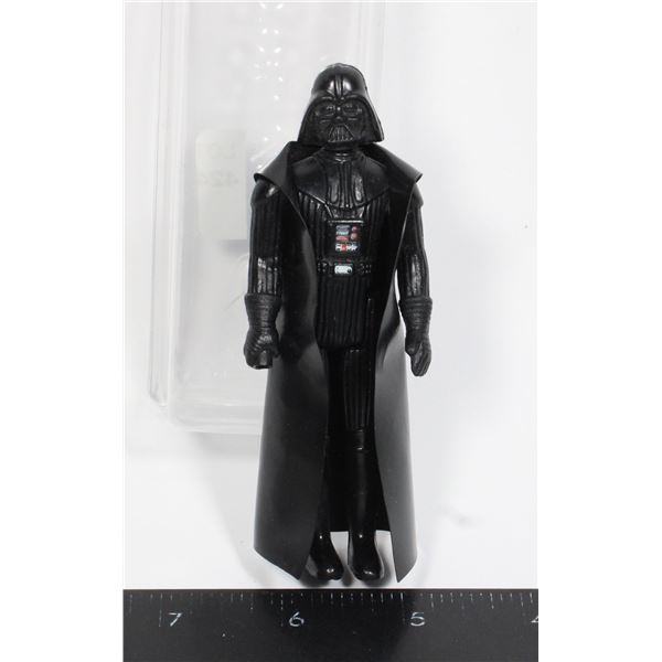 #424 1978 Kenner Star Wars Darth Vader w/ cape