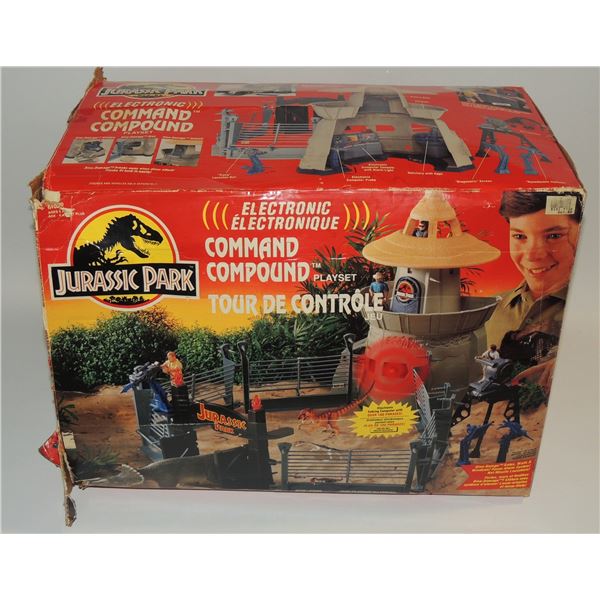 #564 1993 Kenner Jurassic Park Command Compound