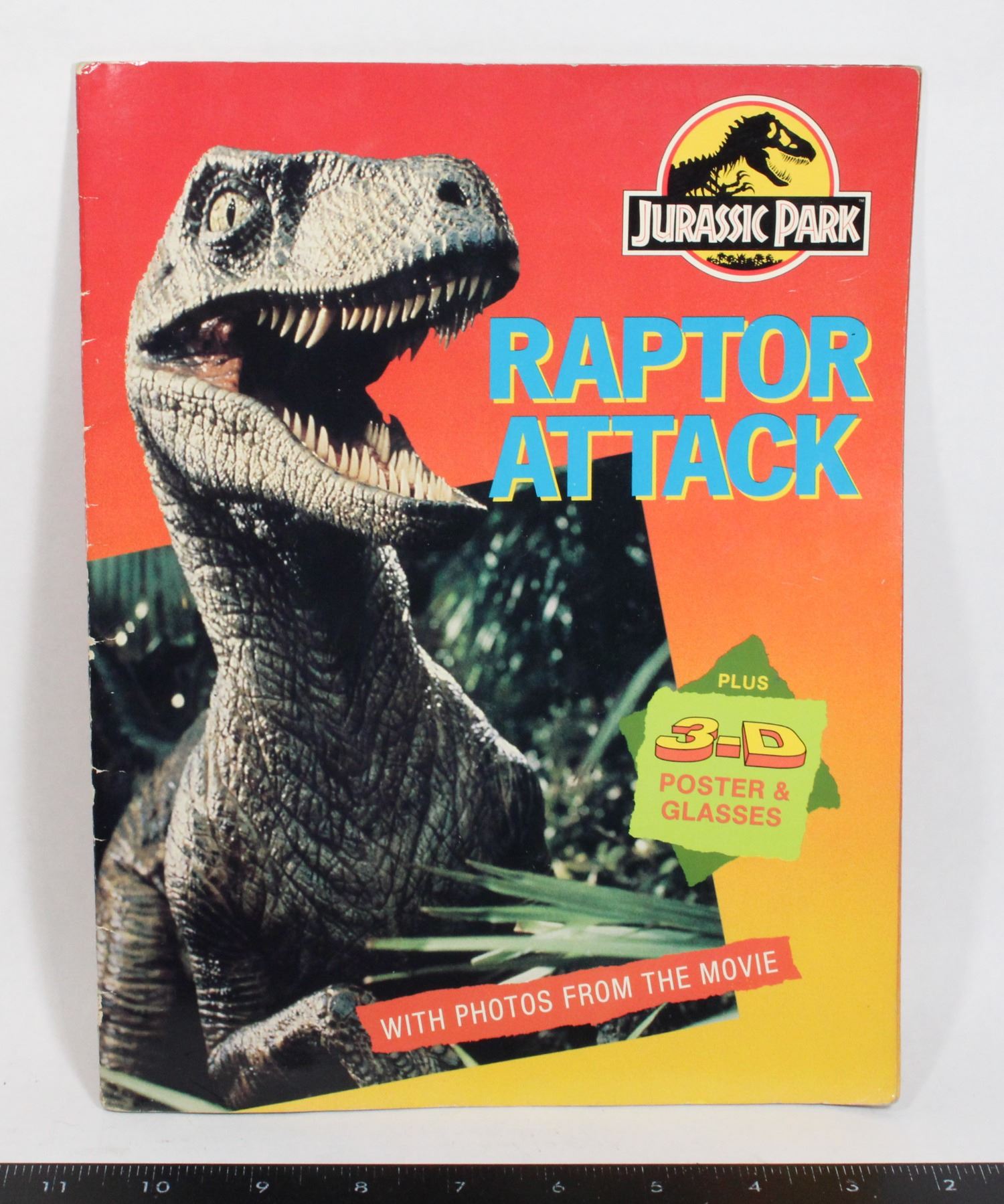 Jp Raptor Book #580 1993 Jurassic Park Raptor Attack Book